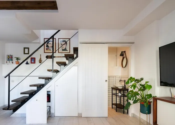 Duplex De Diseno Cerca De Riazor