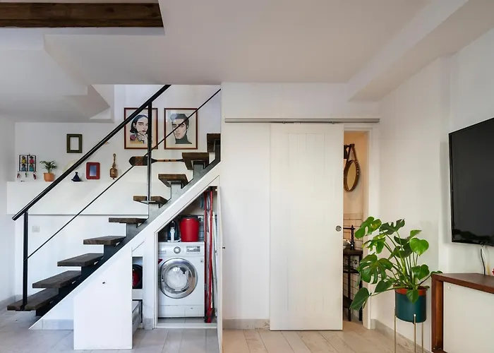 Duplex De Diseno Cerca De Riazor